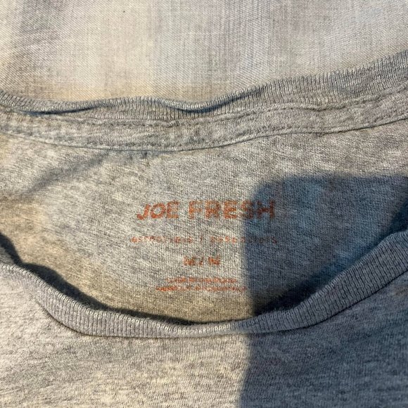 Joe Fresh Gray T-shirt - Picture 3 of 3